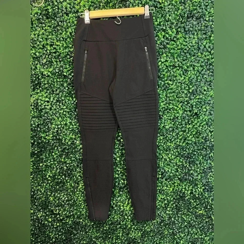 Athleta Headlands Hybrid Moto Tight Pant - Size 4